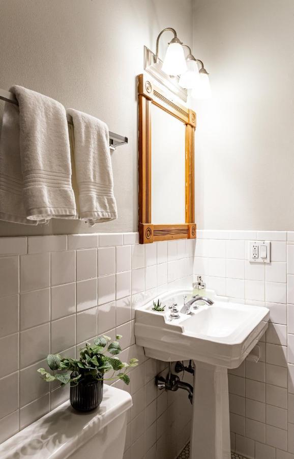 Spacious Stay Near Yale In Downtown New Haven Bagian luar foto