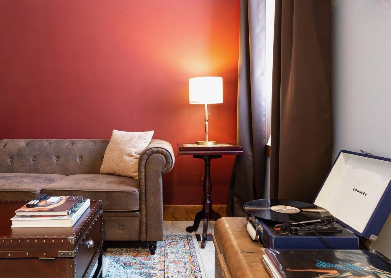 Spacious Stay Near Yale In Downtown New Haven Bagian luar foto